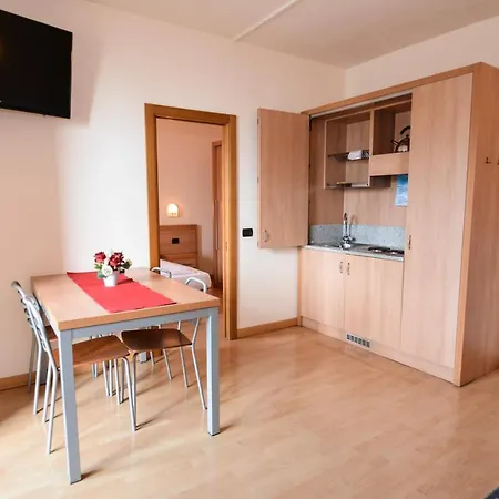 Lido マルチェージネ