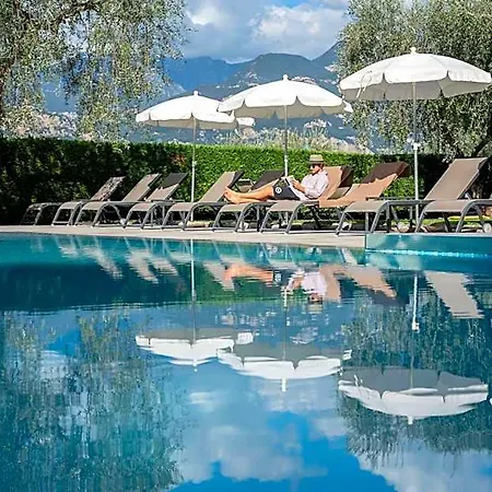 Lido