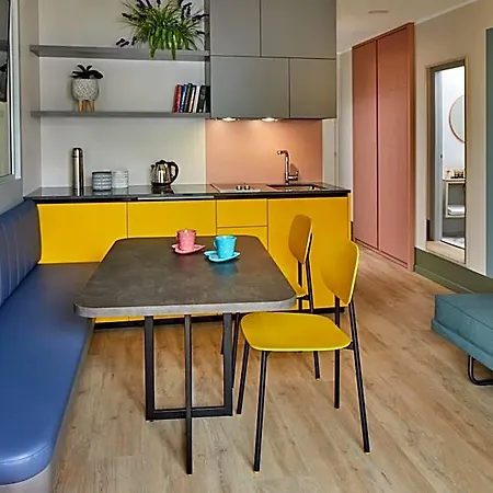Lido Ξενοδοχείο με διαμερίσματα 4*