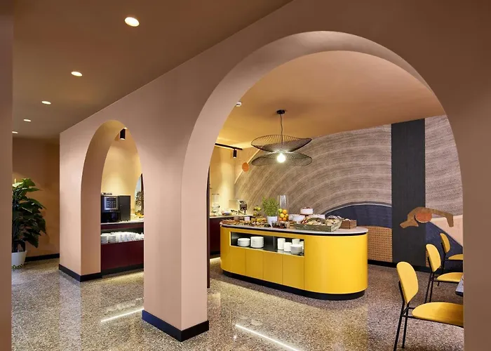 Lido Aparthotel 4*
