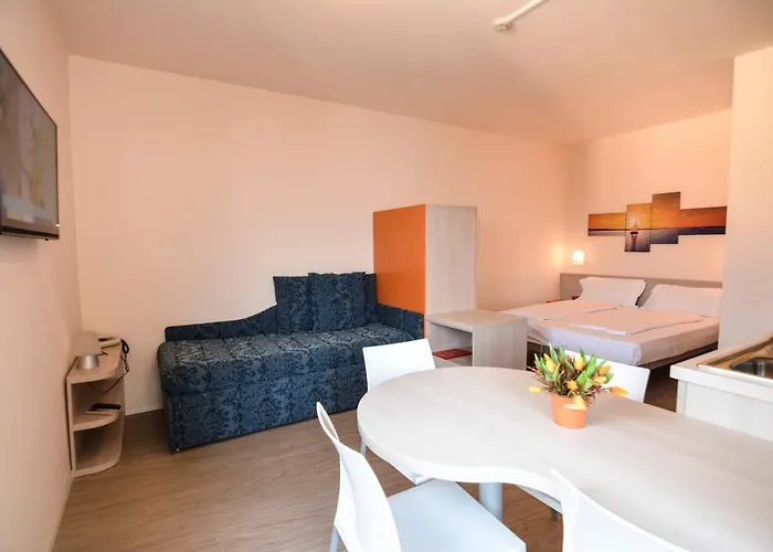 Lido Aparthotel Malcesine