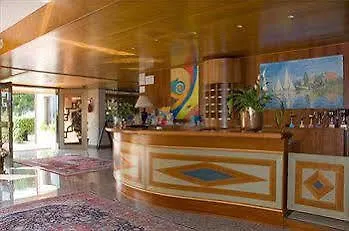 Lido Lägenhetshotell 4*