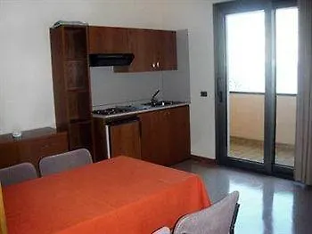 Lägenhetshotell Lido 4*